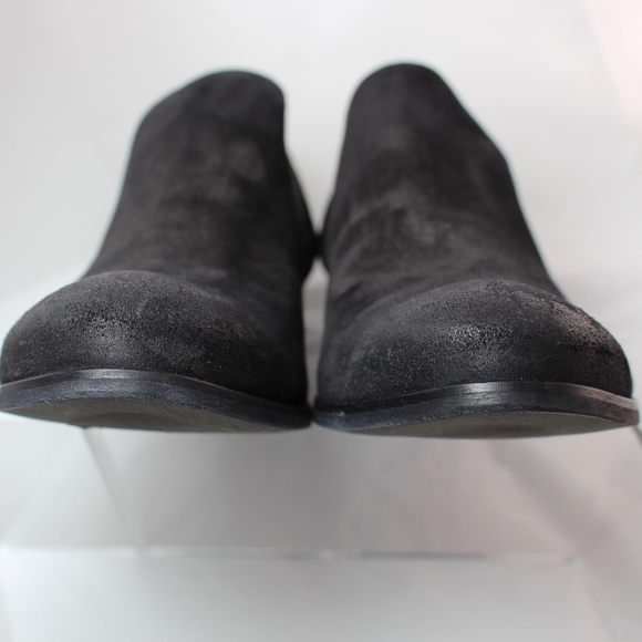*SOLD* Paul Green Faith Black Suede Ankle Bootie 9 - Picture 5 of 8